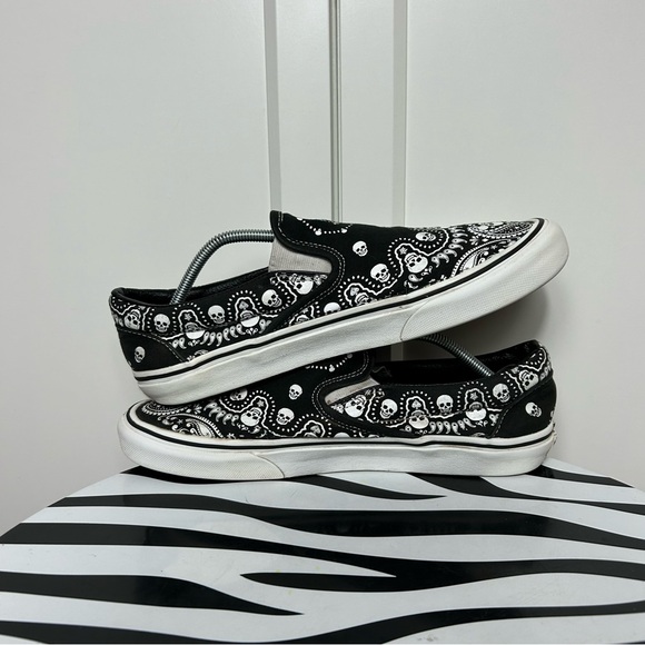 Vans slip on paisley skull black white - Picture 5 of 8